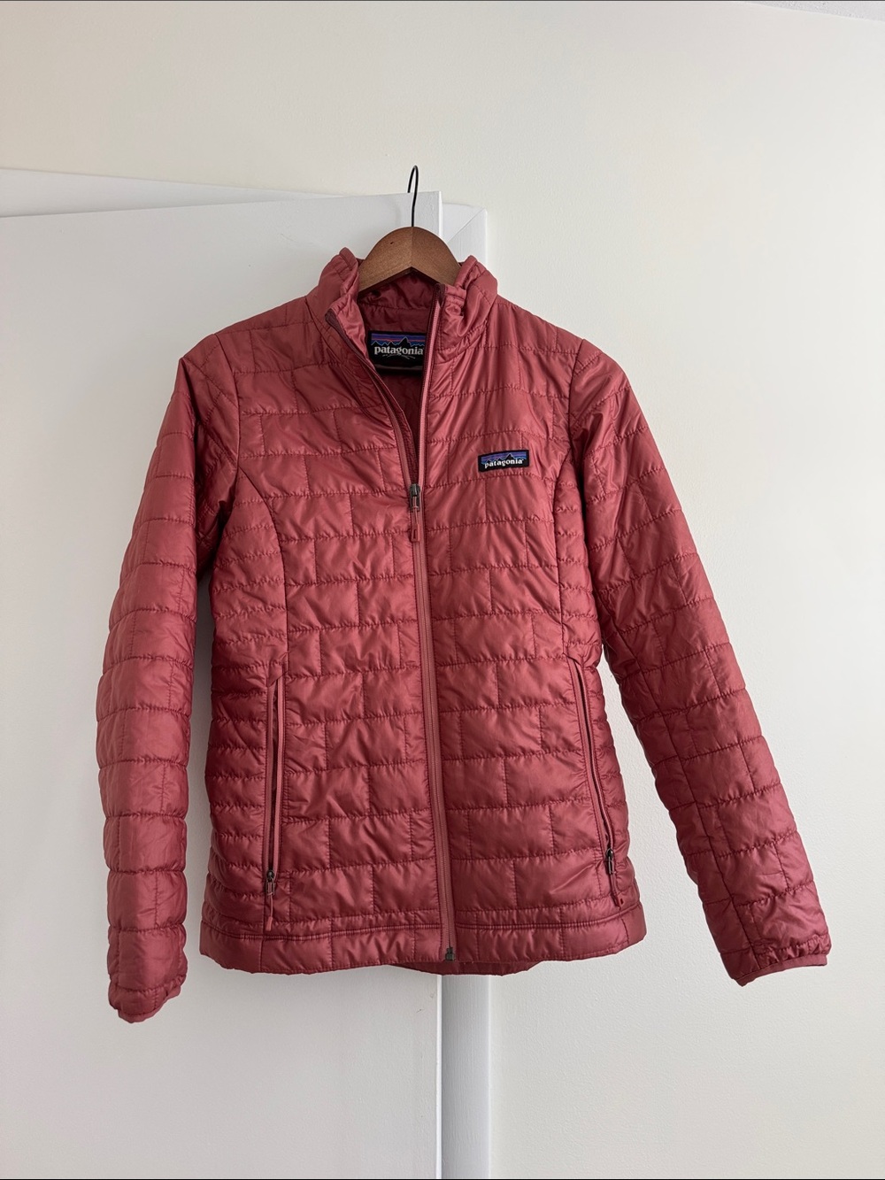 PATAGONIA Women’s NANO PUFF INSULATED JACKET XS - Picture 2 of 6